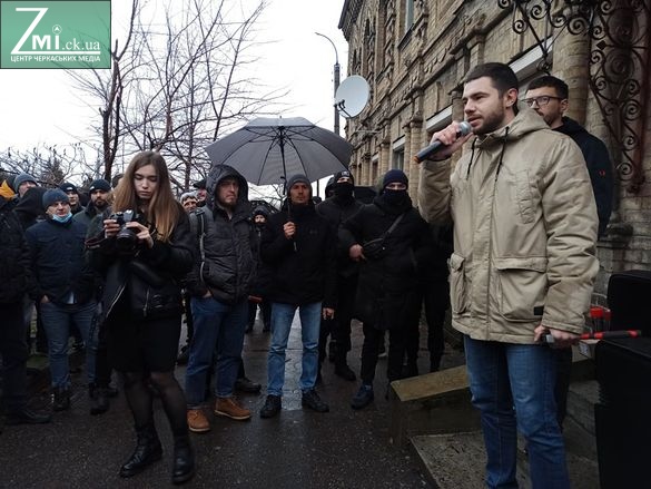 У Черкасах мітингують проти забудови Замкового узвозу (ФОТО)