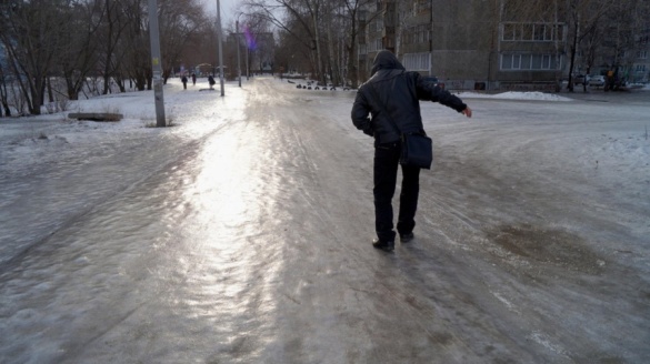 Ожеледиця на дорогах України: 4 лютого в 20 областях оголошено жовтий рівень небезпеки