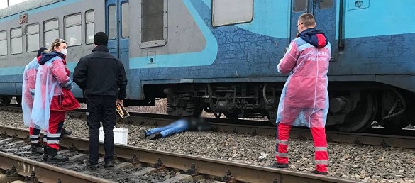 На залізничній колії в Черкасах знайшли труп чоловіка