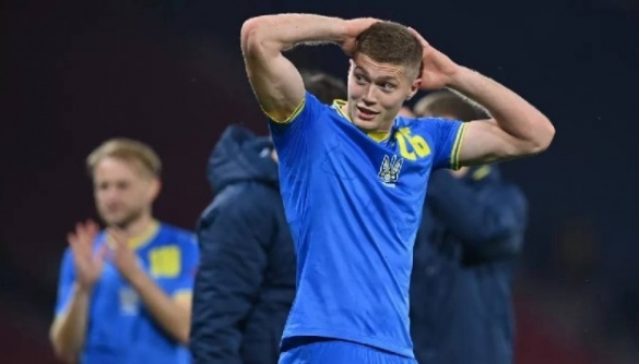 Черкащанин Довбик отримав травму і може не зіграти за Україну в плей-офф ЧС-2022