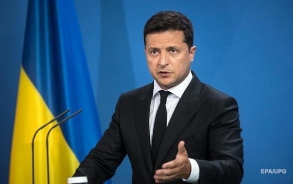 Зеленський оголосив про введення воєнного стану в Україні