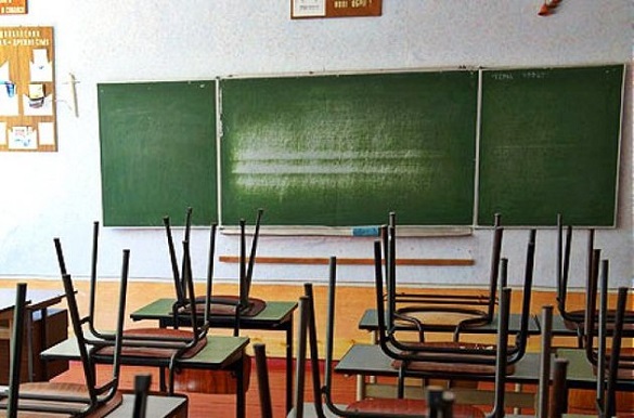 Два тижні канікул: у школах на Черкащині тимчасово припиняють навчання