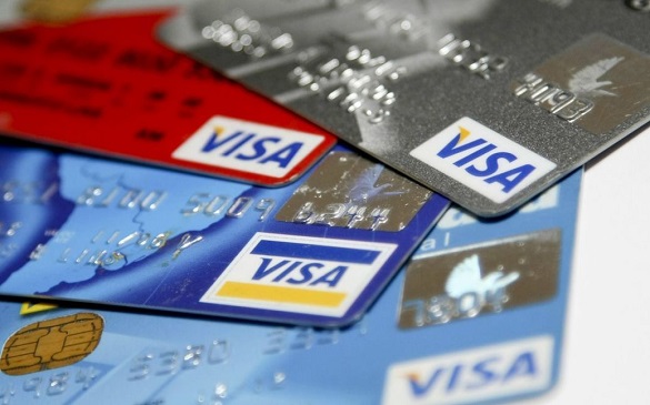 Visa та Mastercard призупиняють свою роботу в Росії