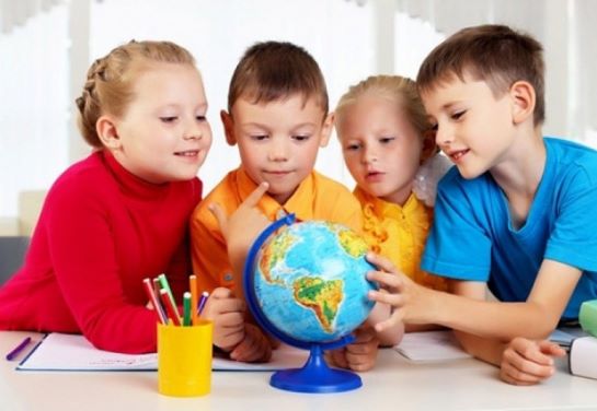 Діти-переселенці можуть продовжити навчання у будь-якому місті України