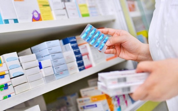 Як працють медзаклади на Черкащині та чи забезпечені ліками аптеки