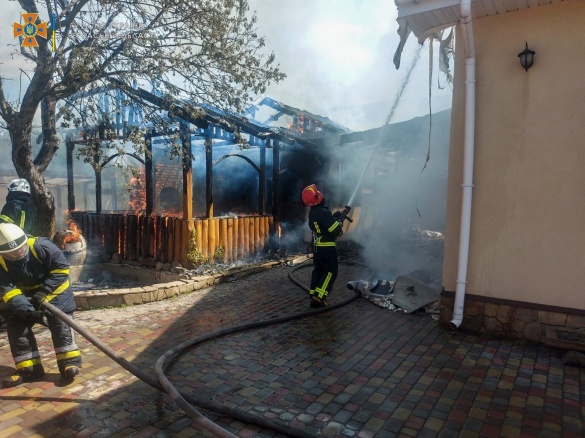 На Черкащині рятувальники загасили чотири пожежі (ФОТО, ВІДЕО)