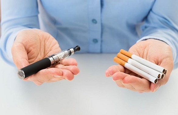 В Україні заборонять паління електронних сигарет у громадських місцях