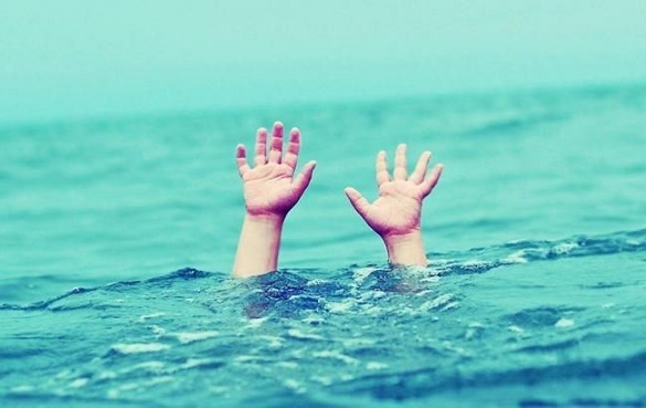 У Черкасах на одному з пляжів із води витягли 6-річну дитину