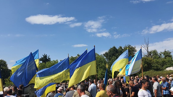 Ще з одним захисником України попрощалися на Черкащині