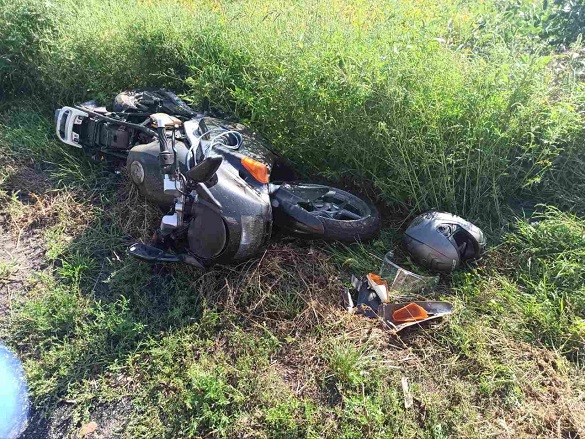 Недалеко від Черкас сталася аварія за участі мотоцикліста (ФОТО)