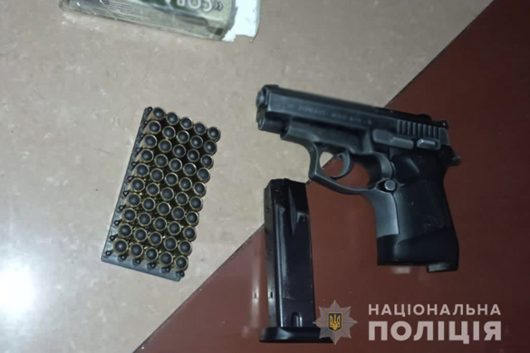 На Черкащині у крадія мотоцикла виявили наркотики, зброю та боєприпаси
