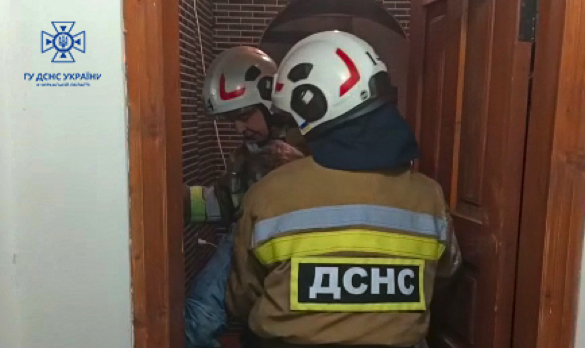 На Черкащині внаслідок пожежі жінка потрапила до лікарні