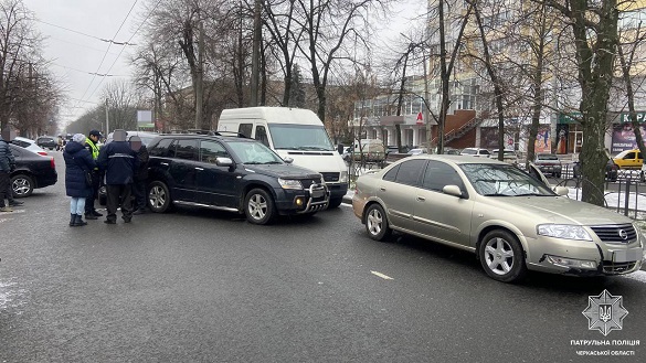 По бульвару Шевченка в Черкасах сталася ДТП за участю чотирьох автомобілей (ФОТО)