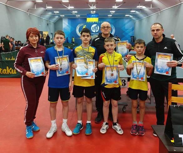 Черкаські тенісисти стали призерами чемпіонату України