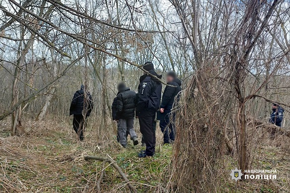 На Черкащині правоохоронці знайшли мертвим чоловіка, який пішов із дому