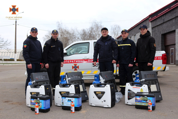 Черкаські рятувальники отримали гуманітарну допомогу (ФОТО)