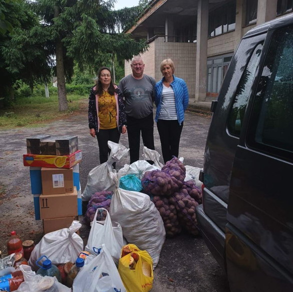 Жителі Канівської громади зібрали допомогу для херсонців