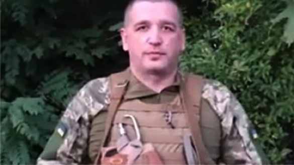 Залужний відзначив черкаського вчителя, який з перших днів став на захист України