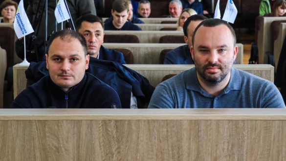 Черкаських депутатів на сесії закликали вступати до лав територіальної оборони