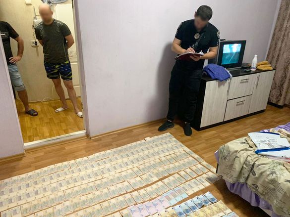 У Черкасах затримали підозрюваного у крадіжці понад 700 тисяч гривень