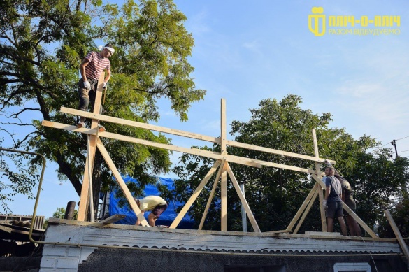 Черкащани відновили понад 30 будинків на Херсонщині