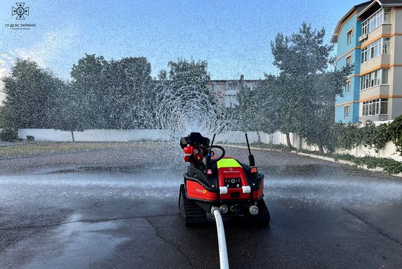 На Черкащині рятувальникам допомагатиме робот-пожежний