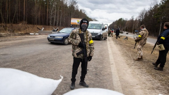 На Черкащині чоловік судиться із військовими, які силою відібрали його автівку