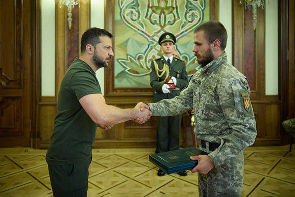 Черкаський студент отримав нагороду від президента