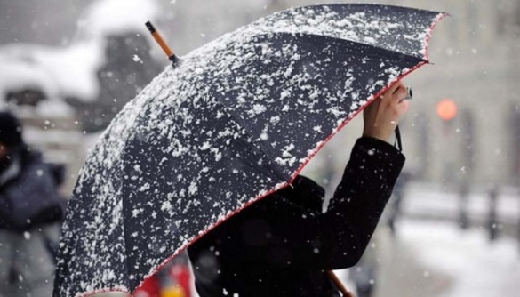 Сніг та льодяний дощ: на Черкащині прогнозують складні погодні умови