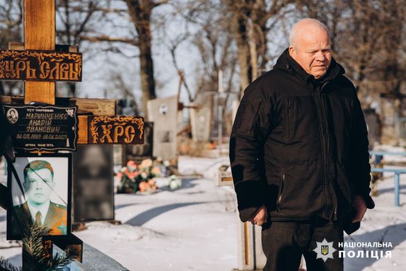 На Черкащині вшанували пам’ять поліцейського, який рік тому загинув в авіатрощі у Броварах