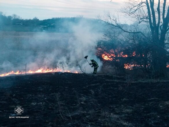 На Черкащині сталася масштабна пожежа