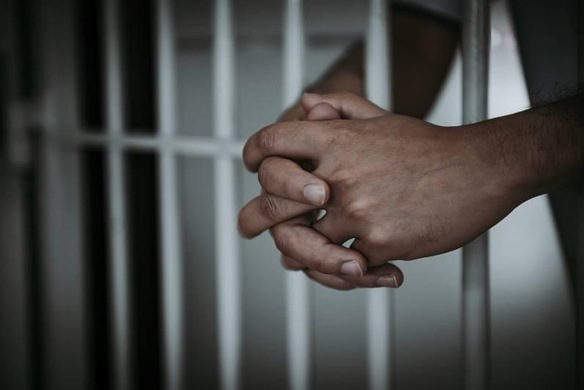 На Черкащині чоловік проведе більше 5 років за ґратами за крадіжки