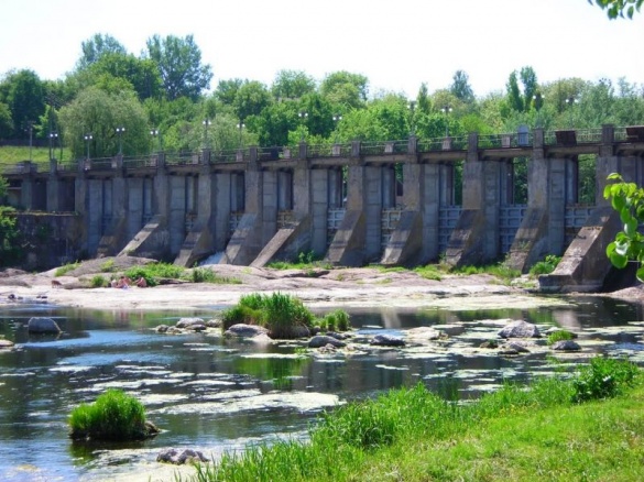 Держава два роки не виплачує кошти: малі ГЕС на Черкащині припиняють роботу