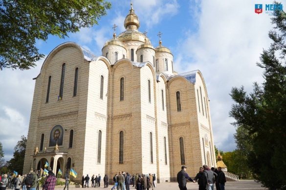 Черкащан запрошують на першу службу у Свято-Михайлівському гарнізонному соборі