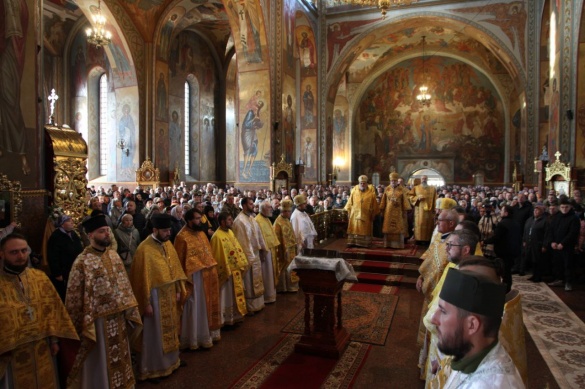 У черкаському Свято-Михайлівському соборі, який перейшов до ПЦУ, відбулася перша літургія українською