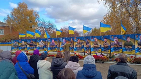 На Черкащині відкрили Алею Слави пам'яті загиблих захисників 