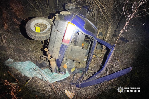 На Золотоніщині водійка зіткнулася з автівкою та з'їхала в кювет: постраждав пасажир (ФОТО)