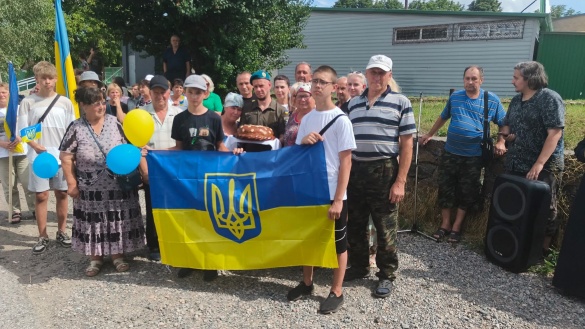 Після трьох років полону на Черкащину повернувся захисник