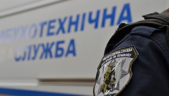 В одній із черкаських шкіл перевіряють інформацію щодо наявності вибухівки