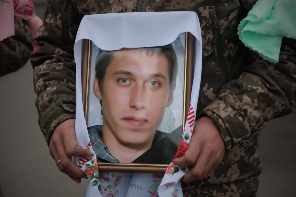В Умані попрощалися із полеглим захисником