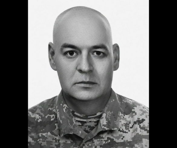 Черкаси попрощалися із військовим, серце якого передчасно зупинилося