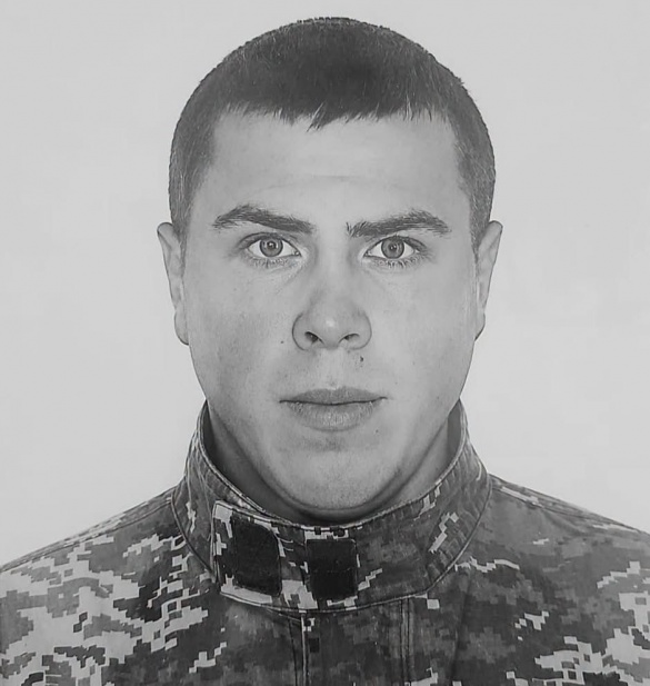 Черкаси попрощалися із захисником, якого вважали зниклим безвісти