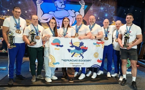"Черкаські богатирі" знову з головним кубком: тріумф на Кубку Мирона 2026 UPC