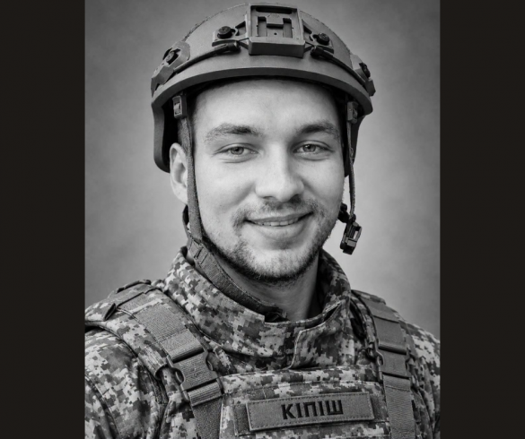 У Черкасах прощалися із полеглим у бою військовим