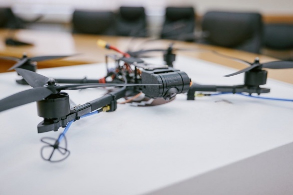 Черкащина передала військовим партію FPV-дронів із наземною станцією