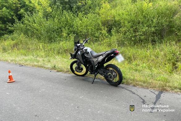На Черкащині двоє підлітків каталися на мотоциклах та зіштовхнулися: їх госпіталізували