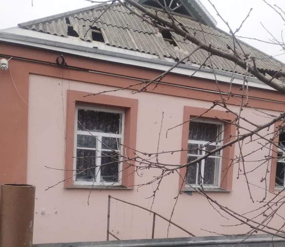 Уламки дрона пошкодили більше десятка будинків на Звенигородщині: уточнені дані ворожої атаки