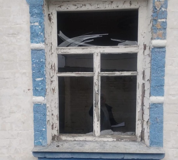 Уламки дрона пошкодили більше десятка будинків на Звенигородщині: уточнені дані ворожої атаки