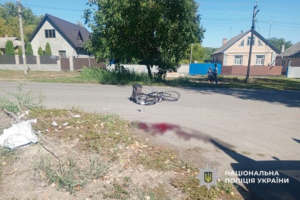 На Уманщині водій "Mercedes" на смерть збив велосипедиста